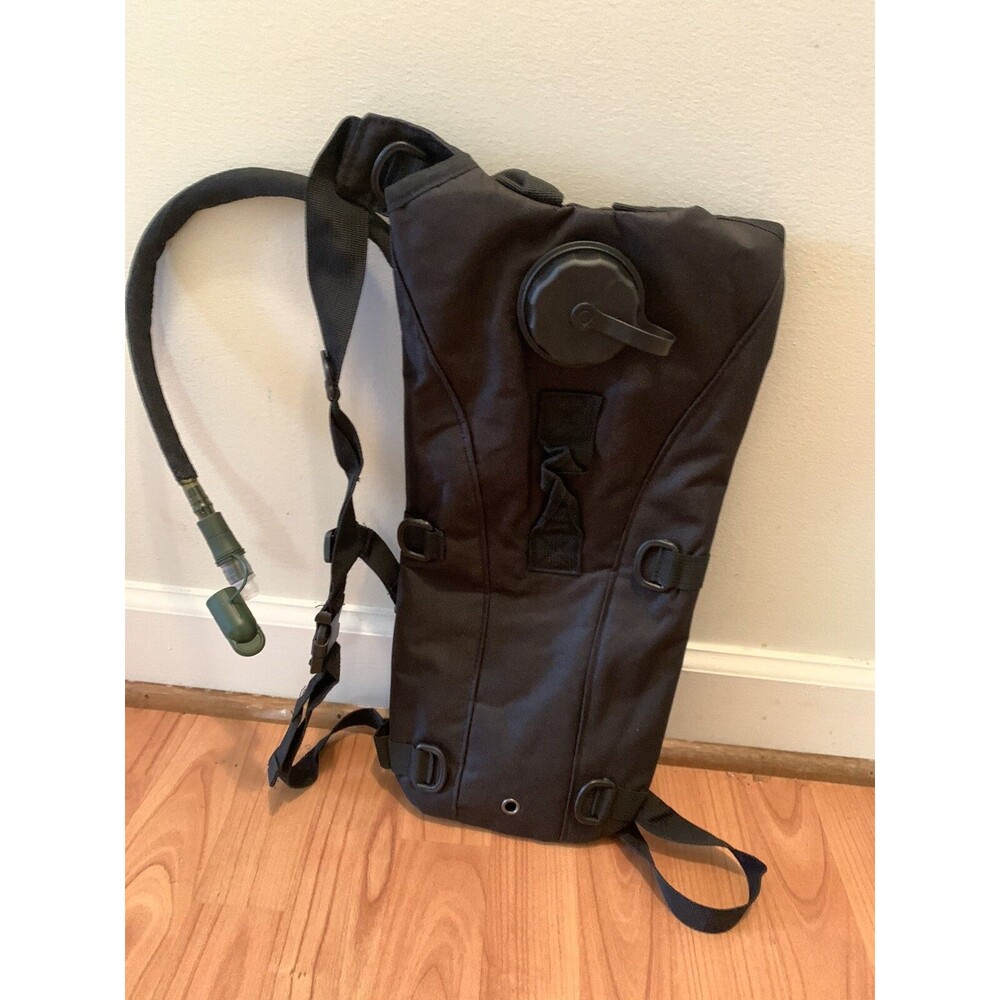 KMS Hydration Pack System Backpack Bag 2.5 Liter Water Bladder Hiking Camping